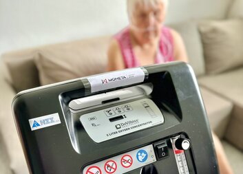 Děkujeme za nové pomůcky pro Domácí zdravotní péči od Monety a LB Bohemia