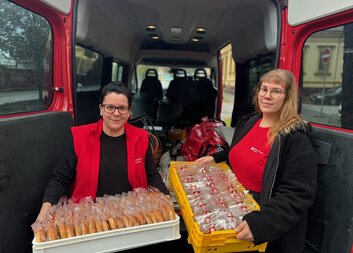 Děkujeme za podporu sbírky Koláč pro hospic. Letošní výtěžek činí 64 471 Kč.